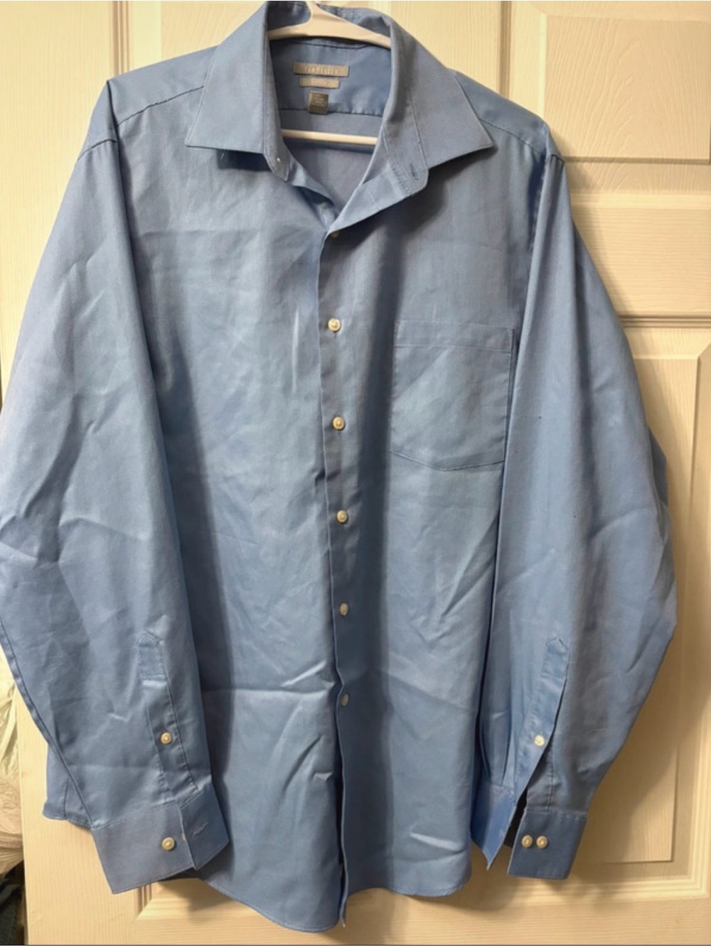 Van Heusen Men's Light Blue Dress Shirt